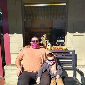 Meet your Posher, Thomas